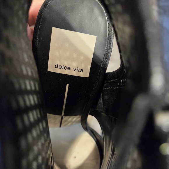 Dolce Vita Black Textured Leather Heels Zip Closure Women's US 7 EU 37 Shoes s - Picture 4 of 5